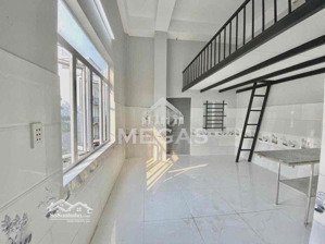 phòng trọ siêu rộng gác cao 2m ngay lê văn sỹ 4 người ở thả ga