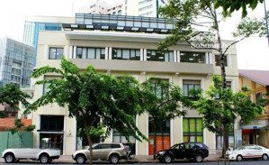 cho thuê nhà mặt phố huỳnh thúc kháng, 372 triệu, 4600 m2, giá cực chất