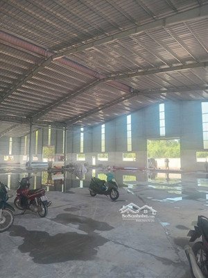 cho thuê gấp kho, nhà xưởng 12500m2 tại tân hiệp, 560 triệu