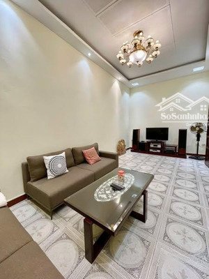 siêu hiếm mặt tiền 20m mặt phố trục đường chính 430m2 full thổ cư 180 tỷ