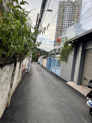 bán căn nhà đẹp đường lê đức thọ, p 13 vị trí đẹp khu dân cư văn hóa an ninh