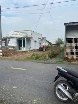 lô đất nằm ngay mtđ lại hùng cường, vĩnh lộc b, bình chánh. chỉ 750tr/100m2. shr/full thổ cư.