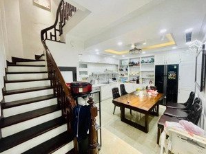 nhà dân xây 5 tầng ở khương đình, thanh xuân, 63m2, ngõ rộng, gần phố, ở sướng
