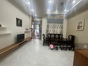 cho thuê nhà phố 1 trệt 3 lầu có 4pn - 5wc sẵn nội thất đẹp giá 30 triệu tại lakeview city