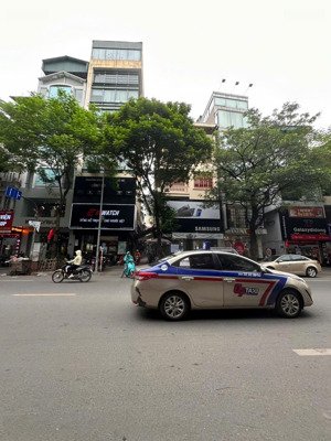 bán nhà mặt phố nguyễn phong sắc-vị trí đẹp nhất phố-vỉa hè đá bóng- kd đẳng cấp-60m 4t-mt:5m