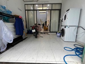 nhà nguyên căn hẻm xe tải thông đường thống nhất p11, dt 4x20m. giá 13tr/ tháng. lh 