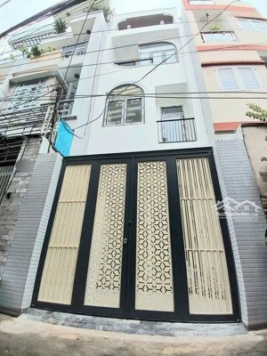 bán nr tại phạm hữu lầu, nhà bè. 3pn/3wc, 95m2/1,5 tỷ, shr/hoàn công đầy đủ.