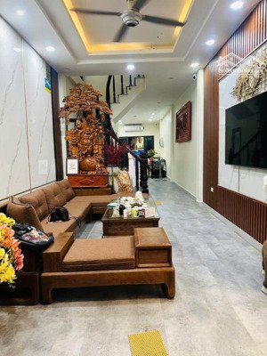 khu phân lô tổng cục chính trị lai xá 82m2 - giá 10.3tỷ view hồ thượng lưu - lh 