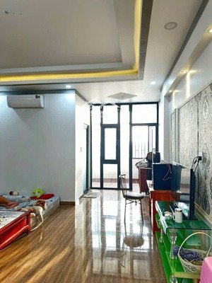 hàng hiếm tại an phú, 9,5 tỷ, 124m2, 3pn, 5wc, 3 tầng, pháp lý đầy đủ