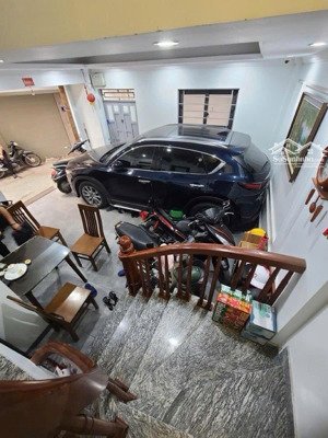 yên hoà, cầu giấy: 34/36m, 6 tầng, mặt tiền 5m, gara oto 7 chỗ, lô góc, sổ đỏ lâu dài.