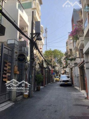 bán nhà ngay hẻm xe tải ngô quyền , q10 , 6x20m(110m2) trệt 2 lầu (12pn) , 11,6 tỷ tl