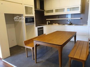 bán căn hộ 2pn 94m² full nội thất lầu cao giá chỉ 8 tỷ tại star hill