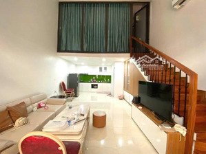 phú diễn phân lô ô tô vỉa hè 54m, mt 4m, giá hơn 15 tỷ