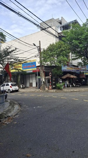 bán lô góc 2 mt sầm uất kinh doanh đường kinh dương vương, đà nẵng. cách bãi tắm biển 100m. 12 tỷ 9