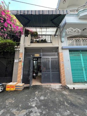 bán nhà tân phú hxh nguyễn sơn ngang 4 dài 20m 1 đời chủ giá 7,99tỷ còn thương lượng