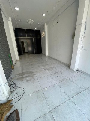 cho thuê mặt bằng 218 bạch đằng, bình thạnh, 20 triệu, 40 m2, giá cực chất hàng hiếm tại