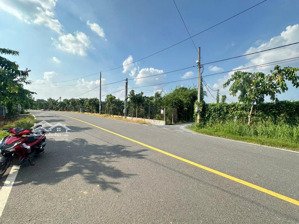 chính chủ gửi bán lô đất 6x30 - sổ riêng thổ cư - đường 16m - phường tân triều