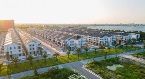 siêu phẩm nhà phố sh4 hướng nam, áp góc- 120m2 tại centa riverside, áp góc, gần đl 179, giá 7.3 tỷ