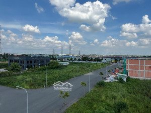 bán đất khu đông bình dương,phường tân đông hiệp,tp hcm ,diện tích :60m2 giá 10tr/m2 lh:0979528891