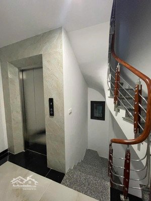 siêu phẩm ngõ 12 nguyễn văn huyên ô tô tránh 3 mặt thoáng 6 tầng thang máy giá 12.5 tỷ