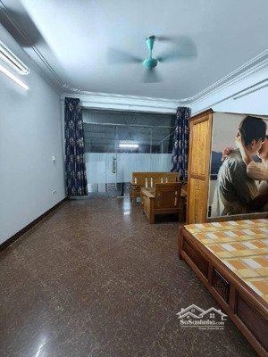 nhà trong ngõ phố việt hưng 72 m2, mt 4 m nở hậu cân đối rất đẹp, nhà 6 tầng 9,8 tỷ