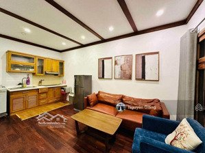 cho thuê căn hộ full đồ mặt phố gần văn miếu, đống đa. oto đỗ cửa, view thoáng 9.5 triệu/tháng