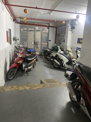 chính chủ cần bán tòa nhà dịch vụ ccmini tại ngõ phố an hoà phường hà đông 54 m 7 t thang máy