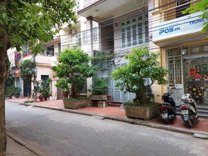 cần bán nhà phố phạm tuấn tài dt 72m2 x 5t ,mt 5.9m ngõ rộng ô tô tránh nhau vị trí đẹp