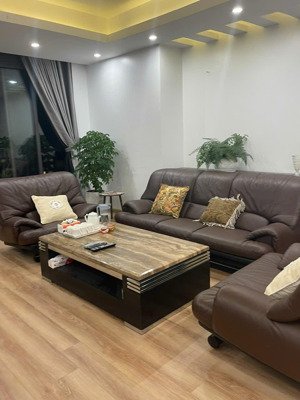 bán ch 225m2, 4n, 2w, giá 13,5 tỷ toà tsq mỗ lao hà đông, đầy đủ nội thất lh 