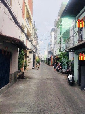 bán nhà hẻm xe hơi, đường lạc long quân, q11, 4,5x17,5, giá 10 tỷ (có thương lượng)