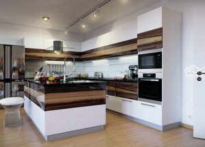 bán cao ốc thịnh vượng 57m2 2pn nhà đẹp ngay mặt tiền nguyễn duy trinh giá 3,25 tỷ