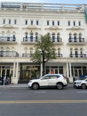 25tr chính chủ cần cho thuê louis đại mỗ, nhà hoàn thiện full 5 tầng không giới hạn mục đích sd