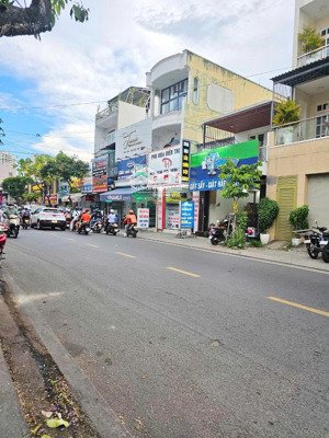 mặt tiền kinh doanh lâm văn bền 4.8x18 trệt, 2 lầu giá 28 tỷ tl