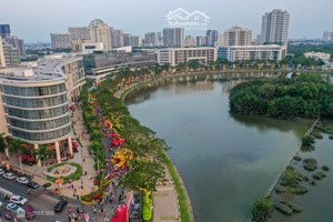 cần bán nhà mặt tiền kinh doanh phú mỹ hưng, quận 7 đang có hợp đồng thuê ổn định