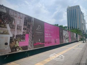 mặt phố ngọc khánh - cạnh vinhomes giảng võ - lô góc 5 tầng thang máy - kinh doanh vip 