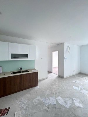 chính chủ bán căn 3pn nhỏ 82m2 mđp, nhà đẹp mới tinh. gọi e đi xem nhà ạ!