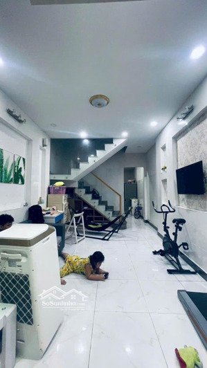 bán nhà mt đường số 6, linh tây. đường nhánh nối giữa đường số 5 và đường số 7. giá bán 5,15tỷ