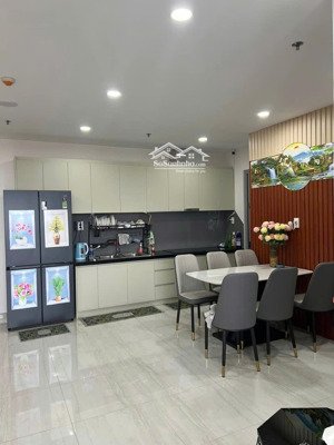 bán căn hộ happy one central 3pn giá 3.5 tỷ full nội thất có sổ hồng sẵn