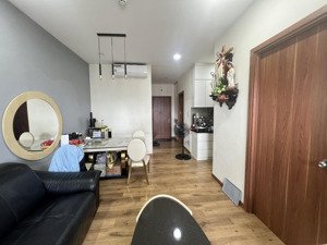 chính chủ gởi căn 75m2 flora novia giá thương lượng