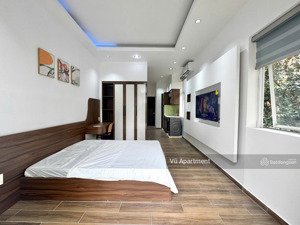 căn hộ full nội thất ban công siêu thoáng ngay phổ quang, p2, tân bình