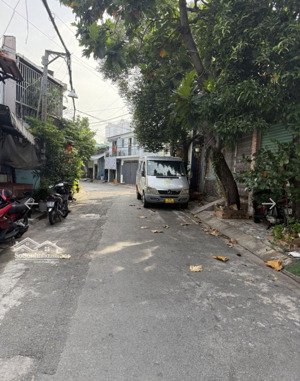 bán gấp nhà riêng 2 tầng, 44m2, 4,8 tỷ tại hẻm xe hơi 7m ,thoại ngọc hầu, phú thạnh, tân phú,