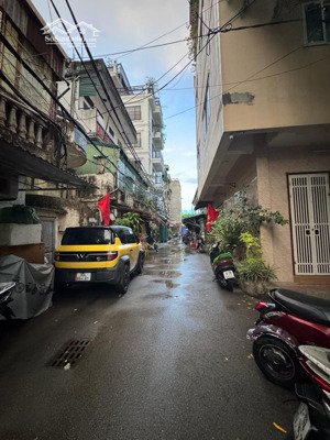 bán nhà khương đình 38m 5 tầng, ngõ thoáng ,ở ngay trung tâm phố thanh xuân, giá 8 tỷ.