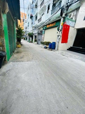 chdv 26 phòng - dòng tiền 170tr/ tháng - ngang 10.5m - hẻm xe hơi ngay dh văn lang đh công nghiệp