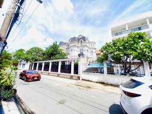 Siêu Biệt Thự 1032m2(34mx30m) Mặt Tiền Đặng Hữu Phổ,Thảo Điền-1 Hầm 4 Tầng-Giá 600 Tỷ TL