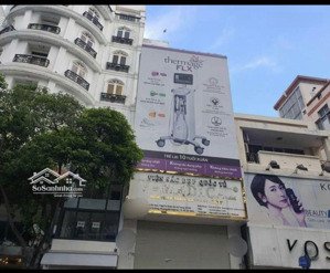 cho thuê nhà mặt tiền đường ba tháng hai ngay vòng xoay công trường dân chủ