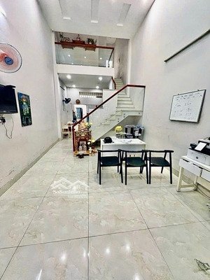 nhà 1 trệt 1 lửng ngay trường chinh, phường ttn, quận 12 - 85m2 - hẻm oto thông _ chỉ hơn 5ty