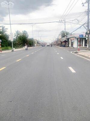 Bán lô đất 5x20m mặt tiền đường Nguyễn Chí Thanh - Bình Nhâm