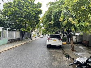 bán nhà 2 mặt kiệt to, nguyễn văn thoại hàng hiếm, sát biển mỹ khê dt: 162m2