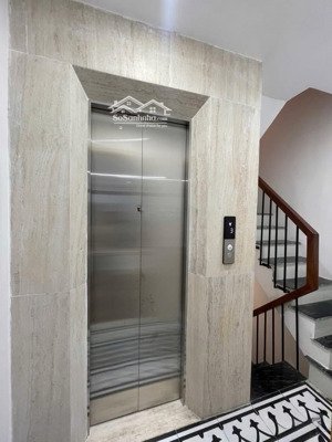 phân lô hoàng cầu - ôtô - kinh doanh - thang máy - mặt tiền quyền lực - thông số vàng - sổ hoa hậu