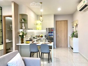 bán căn hộ 35m2, giá 800 triệu, ngân hàng hỗ trợ 80%, lãi suất 5.9%/năm, bàn giao nội thất cao cấp